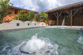 Huaman Hot Spring Villa