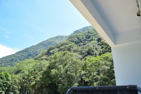 Puli Guanpu Fallsview Stay House