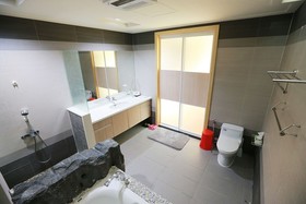 Water Tail Homestay