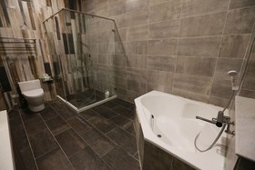 Water Tail Homestay