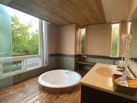Ailiga Travel Villa