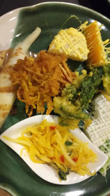 F.F.F. The 24H Valley Food Restauran B&B