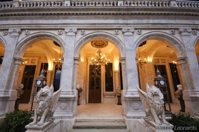 The Old England Manor