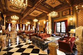 The Old England Manor