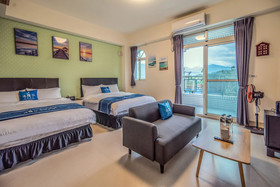 Follow Me-Vogue Homestay