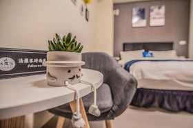 Follow Me-Vogue Homestay