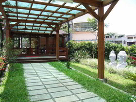 Moon Garden Holiday House