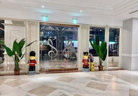 Champs Elysees Hotel