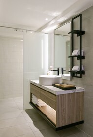 Spring's Rhapsody Hotel