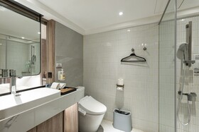 Spring's Rhapsody Hotel