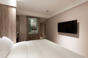 Spring's Rhapsody Hotel