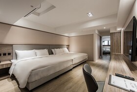 Spring's Rhapsody Hotel