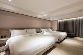 Spring's Rhapsody Hotel