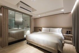 Spring's Rhapsody Hotel