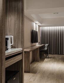 Spring's Rhapsody Hotel