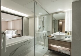 Spring's Rhapsody Hotel