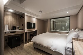 Spring's Rhapsody Hotel