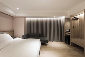 Spring's Rhapsody Hotel