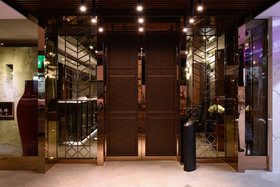 3 Door Hotel