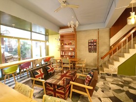 Duckling's Hostel