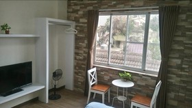 Lin House