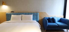 Unique Hotel-Dash 23 Hotel-Giant Hotel