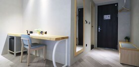 Unique Hotel-Dash 23 Hotel-Giant Hotel