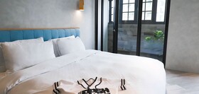 Unique Hotel-Dash 23 Hotel-Giant Hotel