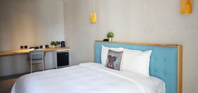 Unique Hotel-Dash 23 Hotel-Giant Hotel