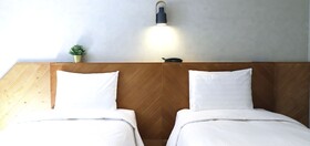 Unique Hotel-Dash 23 Hotel-Giant Hotel