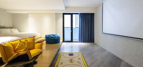 Unique Hotel-Dash 23 Hotel-Giant Hotel