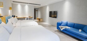 Unique Hotel-Dash 23 Hotel-Giant Hotel