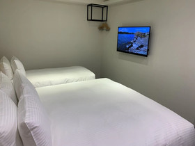 Airport Express Hotel