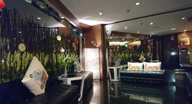Burgary Hotel