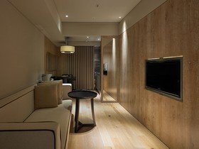 Gloria Residence