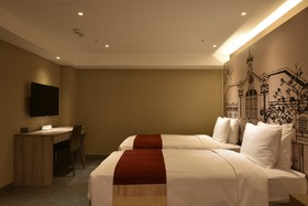 Green World Hotel - Zhongxiao