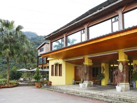 La Villa Hotels & Resorts