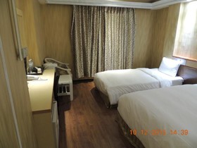 Many Flower Business Hotel