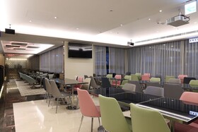 Royal Jade Boutique Hotel