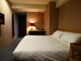 U Hotel