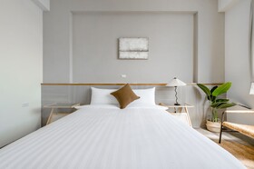 H& Yu Krung Style Inn