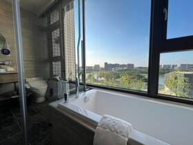 Alfar Hotel