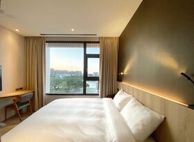 Alfar Hotel