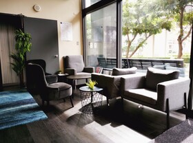 Bluewater Hotel Taoyuan Airport MRT A18 HSR