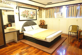 Empire Hotel