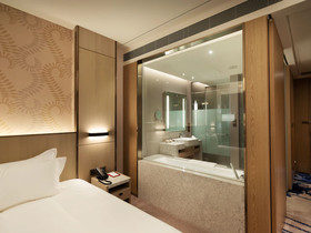 Fame Hall Garden Hotel