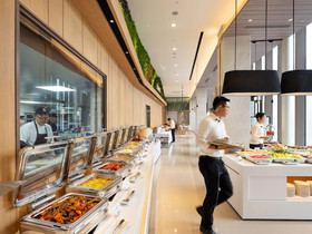 Fame Hall Garden Hotel