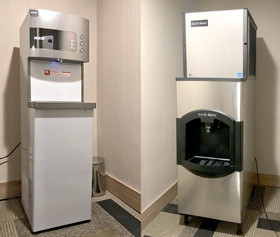 Fullon Hotel Taoyuan Airport Access MRT A8