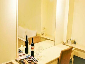 Happy Business Hotel