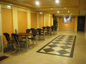 Jing Dian Business Hotel